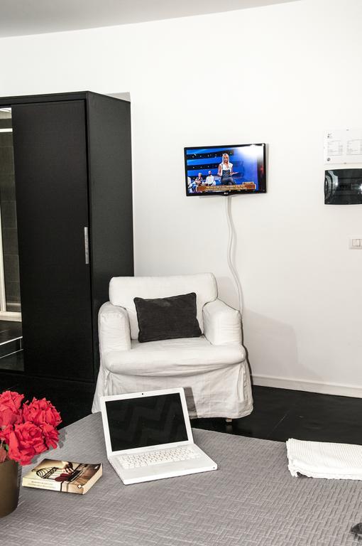Ferienwohnung Il Faro Neapel Zimmer foto
